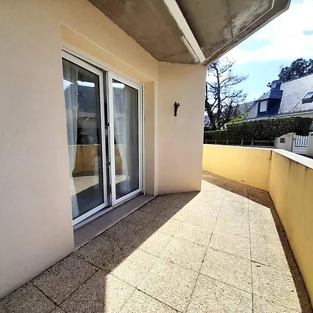 Pres De La Avec Garage Et Terrasse - Ideal Pour Famille Et Amis - Fr-1-392-233 *